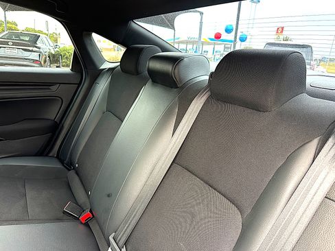 Used 2024 Honda Civic Sport image 19