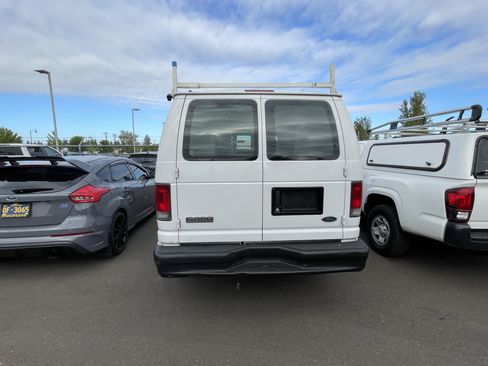 Used 2008 Ford E-250 and Econoline 250 RWD image 3