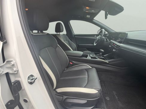 Certified 2025 Kia K5 GT-Line AWD/4WD image 25