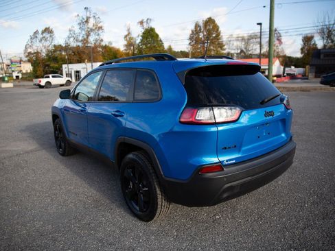 Used 2021 Jeep Cherokee Latitude Plus image 7