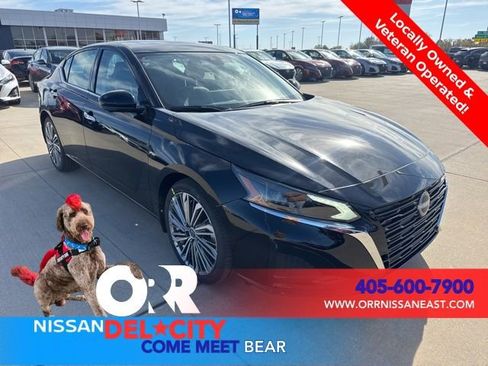 New 2025 Nissan Altima 2.5 SL image 7