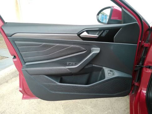 Used 2022 Volkswagen Jetta SEL FWD image 15