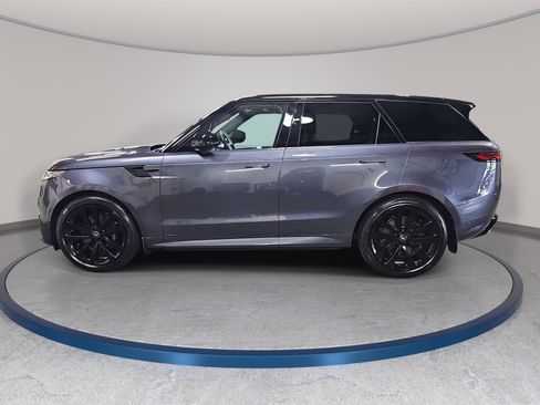Used 2025 Land Rover Range Rover Sport Autobiography AWD/4WD image 8