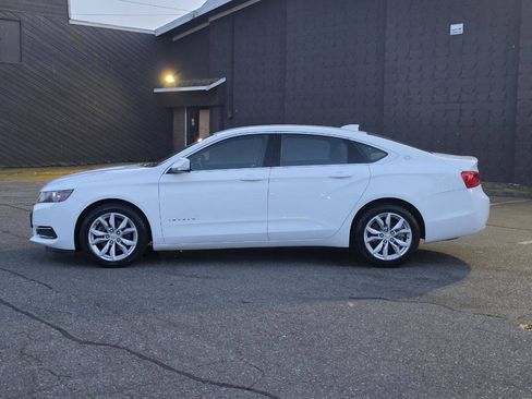 Used 2016 Chevrolet Impala LT FWD image 4