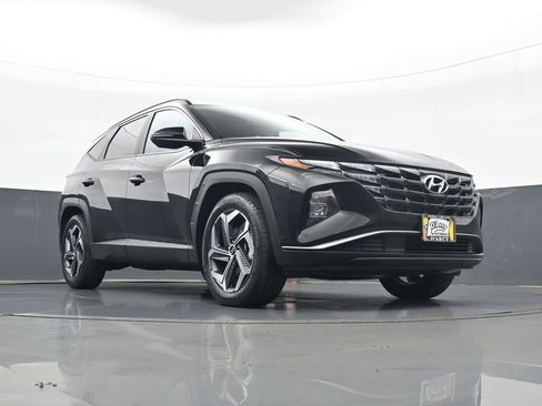 Certified 2023 Hyundai Tucson SEL w/ Convenience Package FWD image 23
