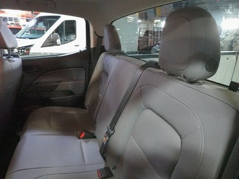 Used 2022 Chevrolet Colorado W/T image 23