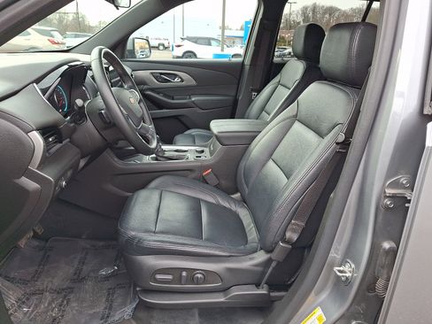 Certified 2023 Chevrolet Traverse LT image 15