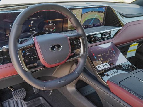 New 2026 INFINITI QX80 Autograph w/ Premium Cargo Package image 9