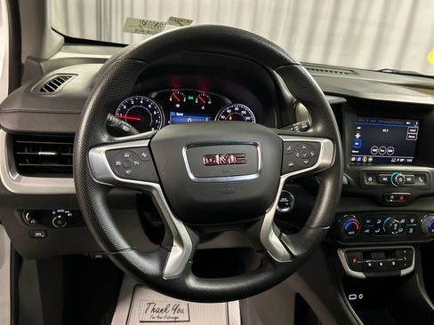 Used 2022 GMC Terrain SLE w/ Driver Convenience Package image 15