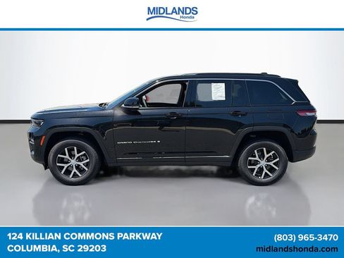 Used 2025 Jeep Grand Cherokee Limited AWD/4WD image 7