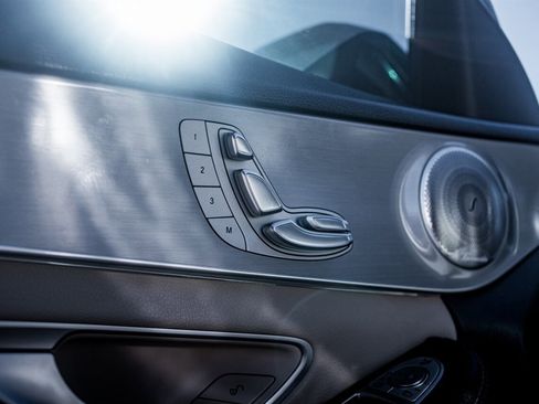 Used 2020 Mercedes-Benz C 300 4MATIC Sedan image 15