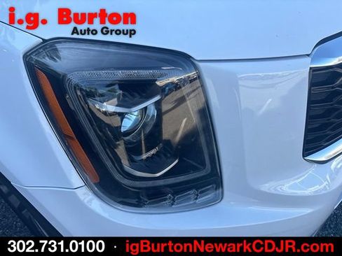 Used 2022 Kia Telluride S AWD/4WD image 7