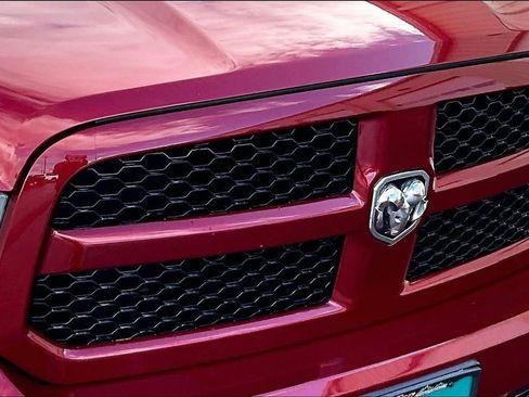 Used 2014 RAM 1500 Express image 28