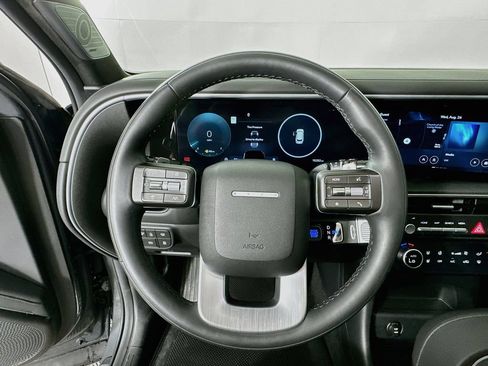 Certified 2026 Hyundai Palisade Calligraphy FWD image 11