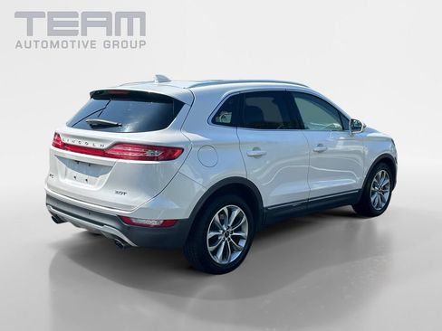 Used 2017 Lincoln MKC Select FWD image 7
