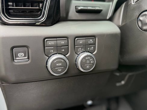 Used 2026 GMC Sierra 1500 AT4 w/ AT4 Premium Package AWD/4WD image 63