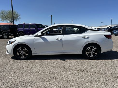 Used 2022 Nissan Sentra SV w/ Trunk Package image 3