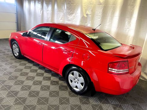 Used 2009 Dodge Avenger SXT image 4