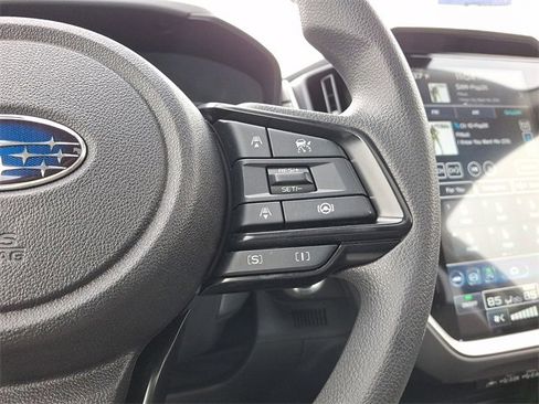 Used 2024 Subaru Crosstrek 2.0i Premium image 23