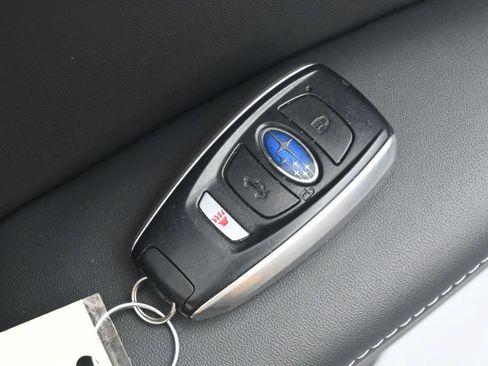 Used 2019 Subaru Outback 3.6R Limited w/ Popular Package #2 AWD/4WD image 39