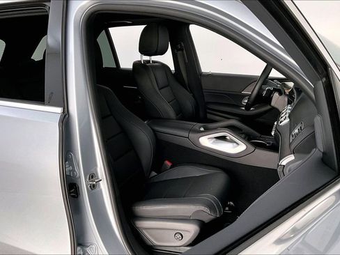 Used 2024 Mercedes-Benz GLE 350 4MATIC image 10