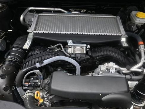 Certified 2025 Subaru Outback Wilderness AWD/4WD image 33