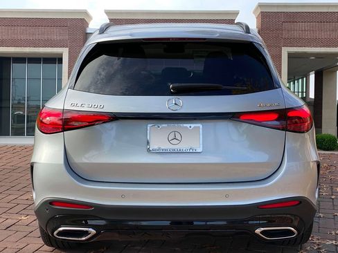 Certified 2025 Mercedes-Benz GLC 300 4MATIC image 5