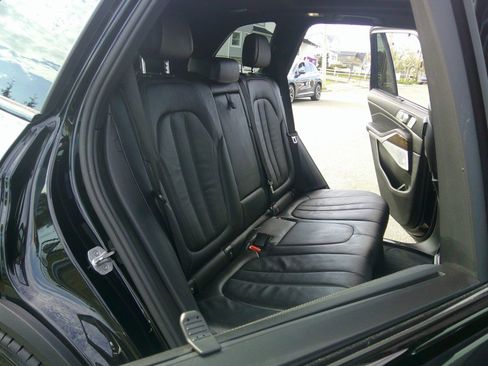 Used 2020 BMW X5 xDrive50i AWD/4WD image 55