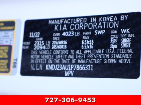 Used 2023 Kia Soul LX w/ LX Technology Package image 28