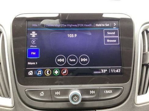 Used 2023 Chevrolet Malibu LT image 18