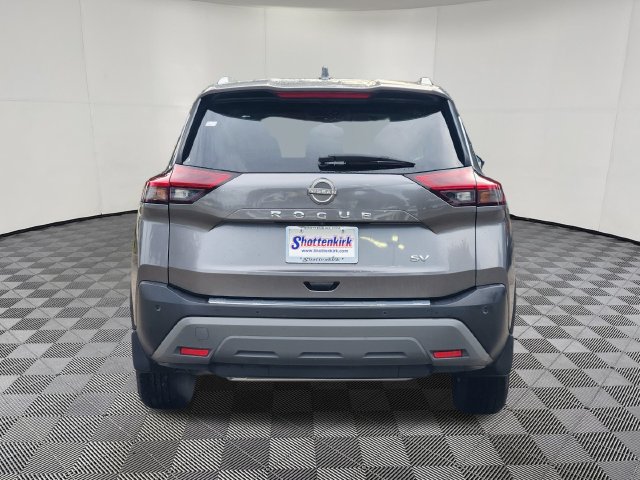 Used 2023 Nissan Rogue SV w/ SV Premium B Package FWD image 7