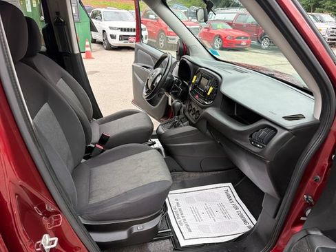 Used 2015 RAM ProMaster City Tradesman SLT w/ Rear Back-up Camera Group FWD image 25