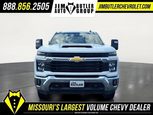 Used 2025 Chevrolet Silverado 2500 LT w/ Convenience Package AWD/4WD image 26