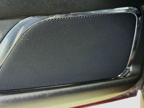 Used 2018 Lincoln Continental Select FWD image 24