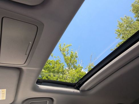 Used 2021 Honda CR-V EX-L image 25