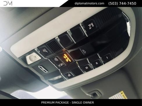 Used 2014 Porsche Panamera 4 AWD/4WD image 35