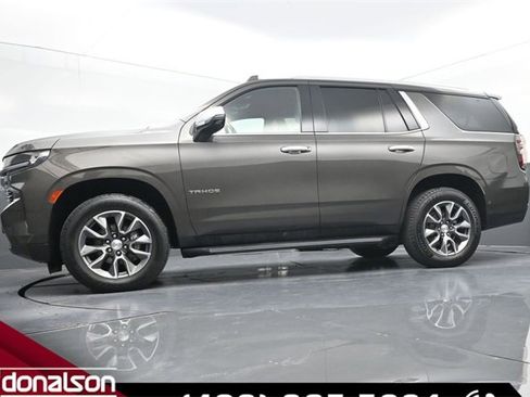 Used 2021 Chevrolet Tahoe LT w/ LT Signature Package image 17