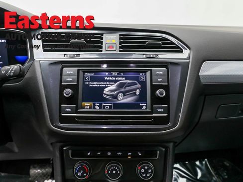Used 2022 Volkswagen Tiguan S image 12