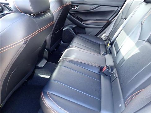 Used 2019 Subaru Crosstrek 2.0i Limited w/ Moonroof Package w/Navigation AWD/4WD image 8