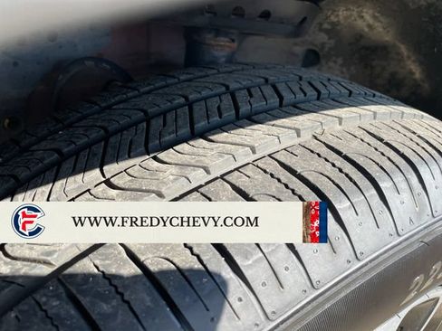 Used 2025 Chevrolet TrailBlazer LT AWD/4WD image 27