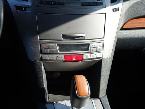 Used 2014 Subaru Outback 2.5i Limited w/ Moonroof Package image 24