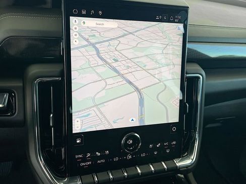 New 2026 GMC Yukon XL Elevation w/ Elevation Premium Package image 8