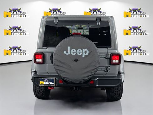 Used 2021 Jeep Wrangler Unlimited Rubicon w/ Dual Top Group image 6
