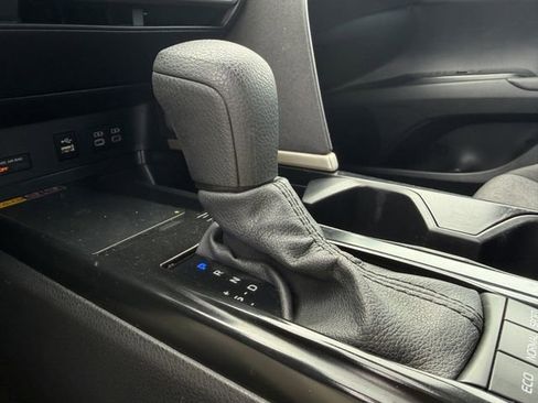 Certified 2025 Toyota Camry LE image 19