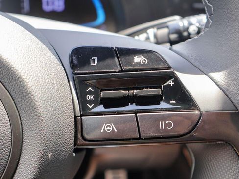 New 2026 Hyundai Elantra Sport FWD image 13