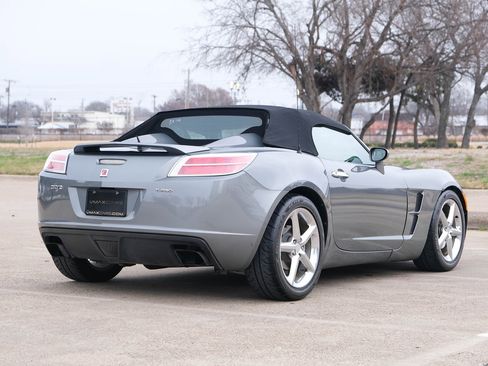 Used 2007 Saturn Sky Red Line image 12