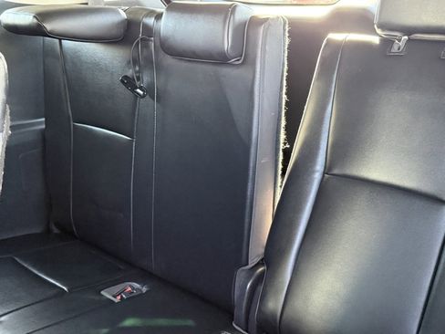 Certified 2022 Toyota Highlander XLE image 34