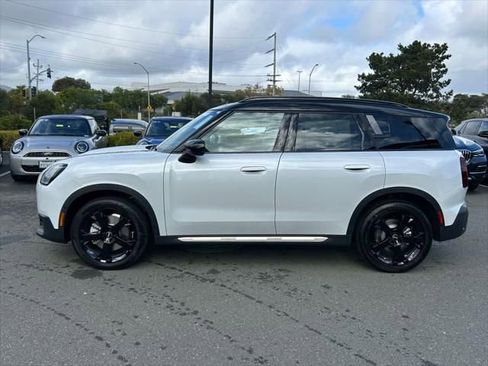 New 2026 MINI Cooper Countryman S w/ Comfort Package Max image 2