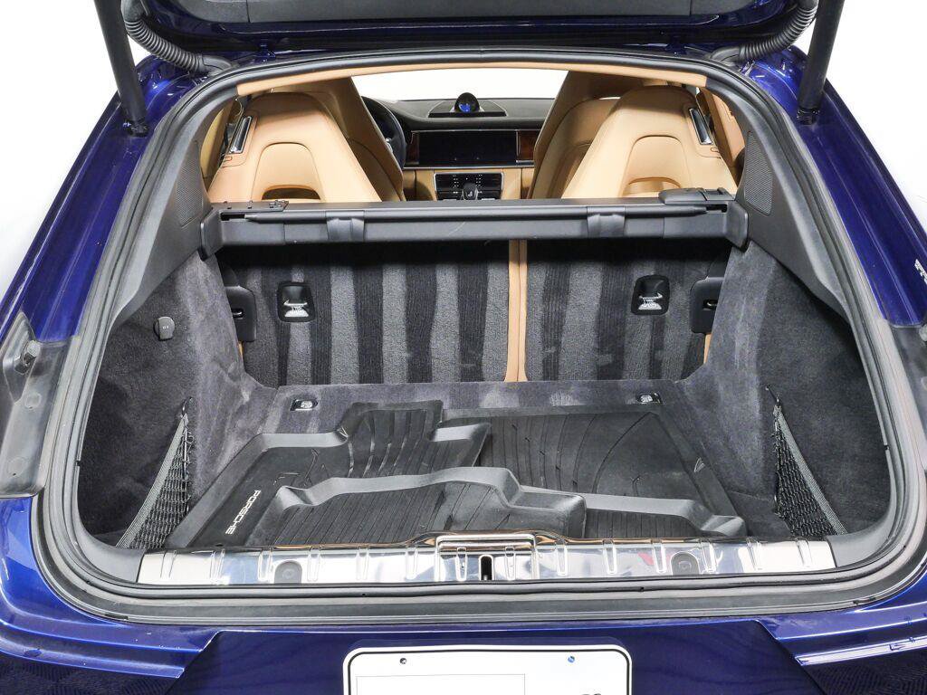 Certified 2023 Porsche Panamera Platinum Edition RWD image 32
