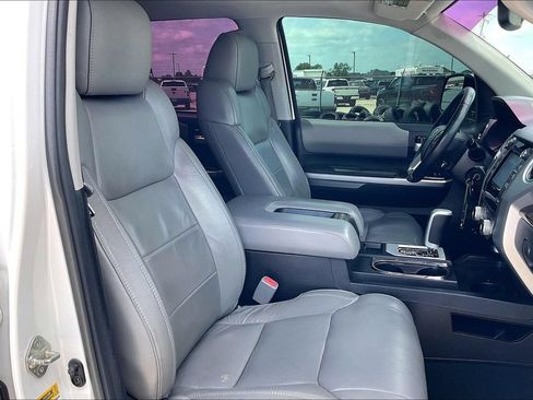 Used 2015 Toyota Tundra Limited RWD image 30